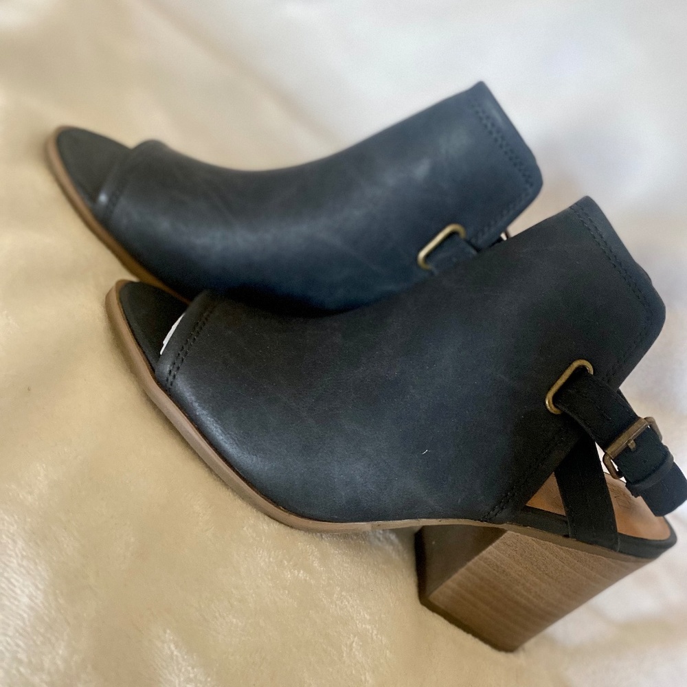 Women's Peep Toe Bootie